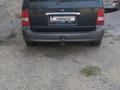 Kia Carnival 2002 года за 2 300 000 тг. в Шымкент – фото 2