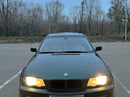 BMW 318 1998 года за 3 400 000 тг. в Павлодар