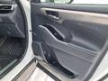 Toyota Highlander Luxe 2025 года за 35 000 000 тг. в Семей – фото 56