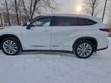 Toyota Highlander Luxe 2025 года за 35 000 000 тг. в Семей – фото 5