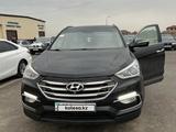 Hyundai Santa Fe 2017 года за 10 500 000 тг. в Шымкент