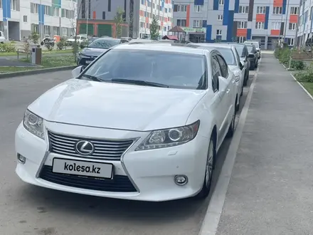 Lexus ES 250 2014 года за 11 200 000 тг. в Алматы – фото 3