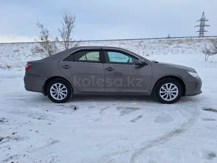 Toyota Camry 2015 года за 10 500 000 тг. в Щучинск – фото 3