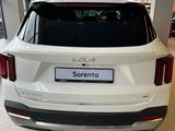 Kia Sorento Luxe 2026 года за 20 390 000 тг. в Караганда – фото 4