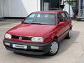 Volkswagen Golf 1995 годаүшін2 100 000 тг. в Алматы