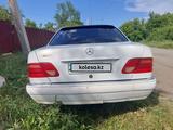 Mercedes-Benz E 230 1997 года за 1 150 000 тг. в Караганда – фото 5