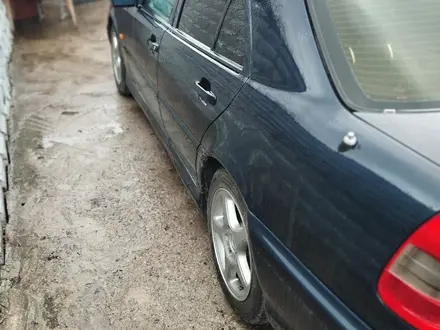 Mercedes-Benz C 200 1997 года за 2 300 000 тг. в Алматы – фото 3