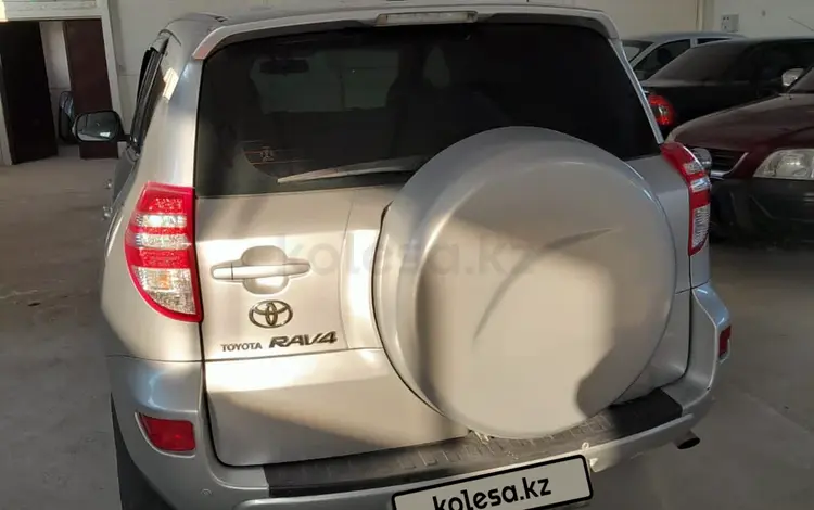 Toyota RAV4 2011 года за 7 800 000 тг. в Жетысай