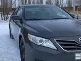 Toyota Camry 2011 годаүшін5 500 000 тг. в Актобе – фото 3