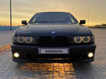 BMW 528 1998 года за 4 500 000 тг. в Актау