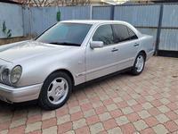 Mercedes-Benz E 280 1998 года за 4 500 000 тг. в Алматы