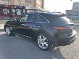 Infiniti QX70 2015 года за 14 200 000 тг. в Актобе – фото 3