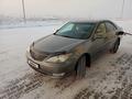 Toyota Camry 2004 года за 5 500 000 тг. в Астана – фото 2