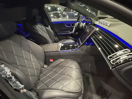 Mercedes-Maybach S 580 4MATIC 2025 года за 153 000 000 тг. в Шымкент – фото 12