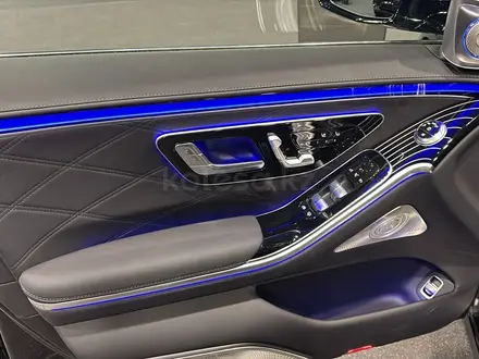 Mercedes-Maybach S 580 4MATIC 2025 года за 153 000 000 тг. в Шымкент – фото 8