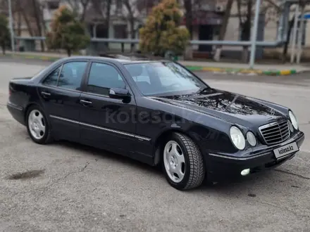 Mercedes-Benz E 280 2000 года за 5 300 000 тг. в Шымкент – фото 3