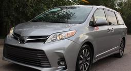 Toyota Sienna 2018 годаүшін16 700 000 тг. в Алматы