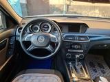 Mercedes-Benz C 180 2011 годаүшін7 200 000 тг. в Алматы – фото 2