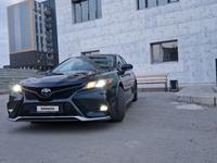 Toyota Camry 2019 года за 10 800 000 тг. в Актау