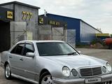 Mercedes-Benz E 280 1996 года за 1 800 000 тг. в Уральск