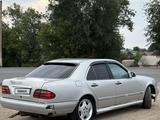 Mercedes-Benz E 280 1996 года за 1 800 000 тг. в Уральск – фото 3