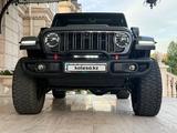 Jeep Wrangler 2023 года за 47 500 000 тг. в Астана – фото 2