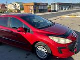 Peugeot 308 2009 года за 2 090 000 тг. в Актау – фото 2