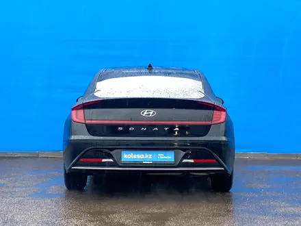 Hyundai Sonata 2020 года за 11 080 000 тг. в Алматы – фото 4