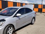 Hyundai Solaris 2014 годаүшін4 700 000 тг. в Уральск – фото 2