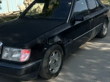 Mercedes-Benz E 200 1990 года за 1 450 000 тг. в Кызылорда – фото 3