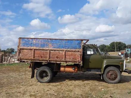 ГАЗ  53 1985 года за 1 050 000 тг. в Хромтау – фото 2