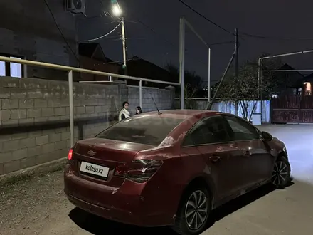 Chevrolet Cruze 2013 года за 2 850 000 тг. в Алматы – фото 3