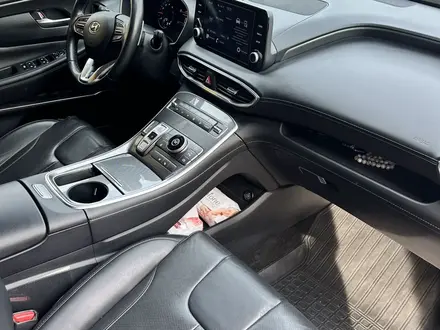 Hyundai Santa Fe 2021 года за 14 200 000 тг. в Алматы – фото 21