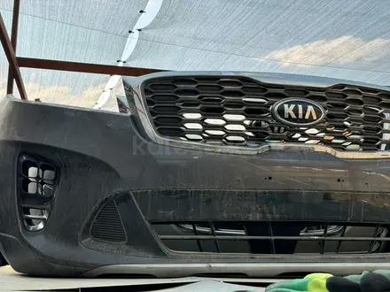 Бампер Kia Sorento 2018-2019 за 1 000 тг. в Шымкент