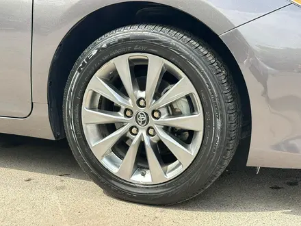 Toyota Camry 2015 года за 9 800 000 тг. в Алматы – фото 11