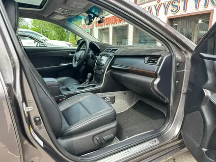 Toyota Camry 2015 года за 9 800 000 тг. в Алматы – фото 16