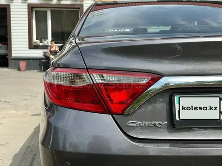 Toyota Camry 2015 года за 9 800 000 тг. в Алматы – фото 31