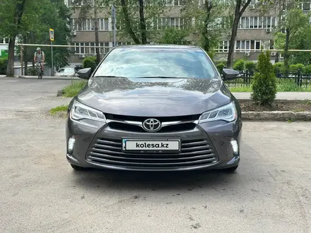 Toyota Camry 2015 года за 9 800 000 тг. в Алматы – фото 4