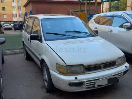 Mitsubishi Space Runner 1991 года за 900 000 тг. в Астана – фото 2