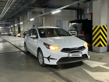 Kia Cee'd 2023 года за 10 900 000 тг. в Алматы – фото 2