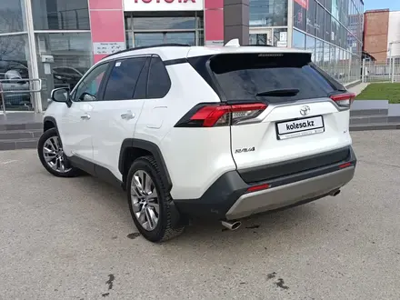 Toyota RAV4 2022 годаүшін18 500 000 тг. в Усть-Каменогорск – фото 2