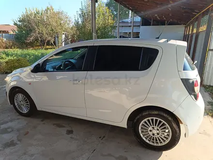 Chevrolet Aveo 2013 года за 3 600 000 тг. в Алматы – фото 4