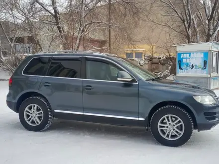 Volkswagen Touareg 2007 года за 7 500 000 тг. в Караганда – фото 11