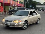 Toyota Camry 2000 года за 3 500 000 тг. в Алматы
