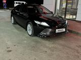 Toyota Camry 2021 годаүшін15 800 000 тг. в Атырау – фото 3