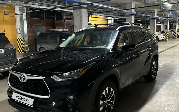 Toyota Highlander 2022 годаүшін32 000 000 тг. в Астана