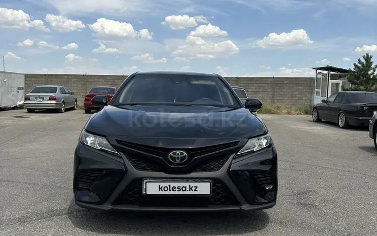 Toyota Camry 2019 года за 12 000 000 тг. в Шымкент