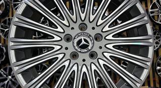 Mercedes-Benz R18: 5: 112 за 275 000 тг. в Караганда