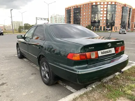 Toyota Camry 2000 года за 3 900 000 тг. в Усть-Каменогорск – фото 7