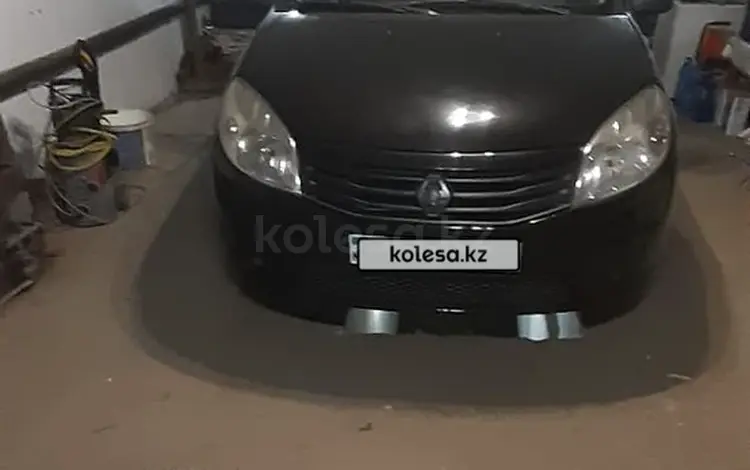 Renault Sandero 2011 годаүшін3 500 000 тг. в Атырау